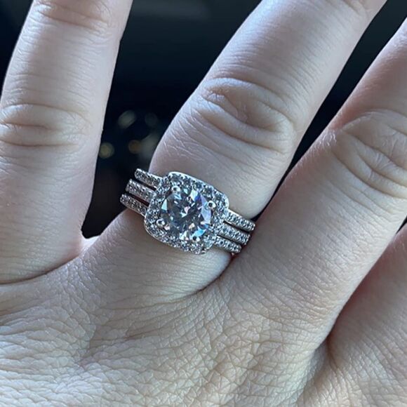 18K White Gold & White Diamond Cubic Zirconia Engagement Wedding Band Set 3 Pcs - Picture 10 of 11